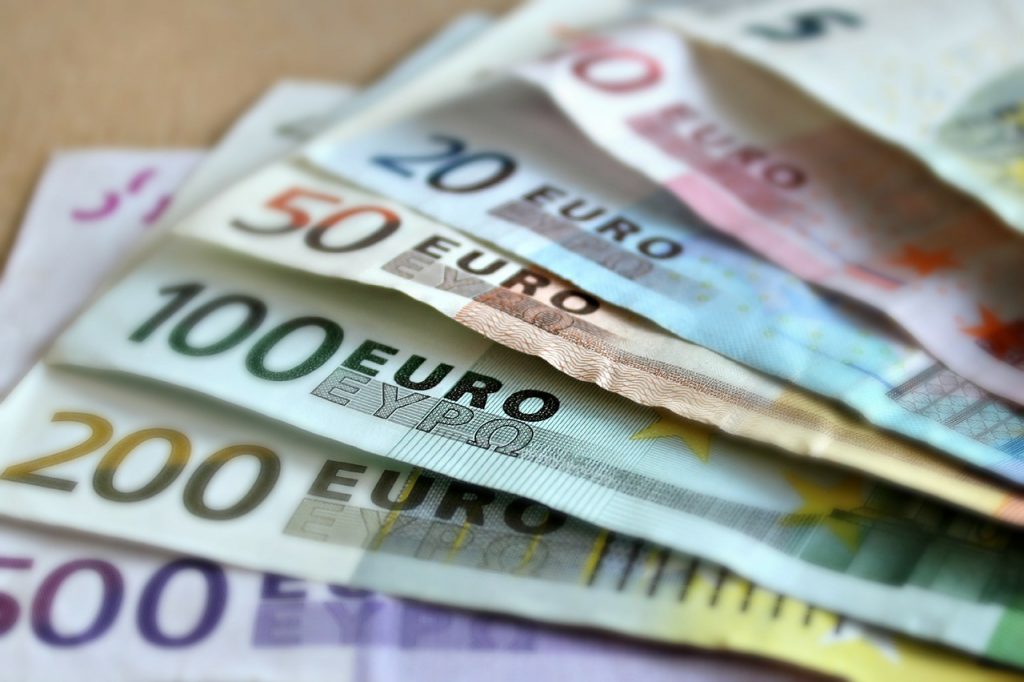 歐洲央行總裁：歐元區通膨尚未觸頂 意味可能再升息