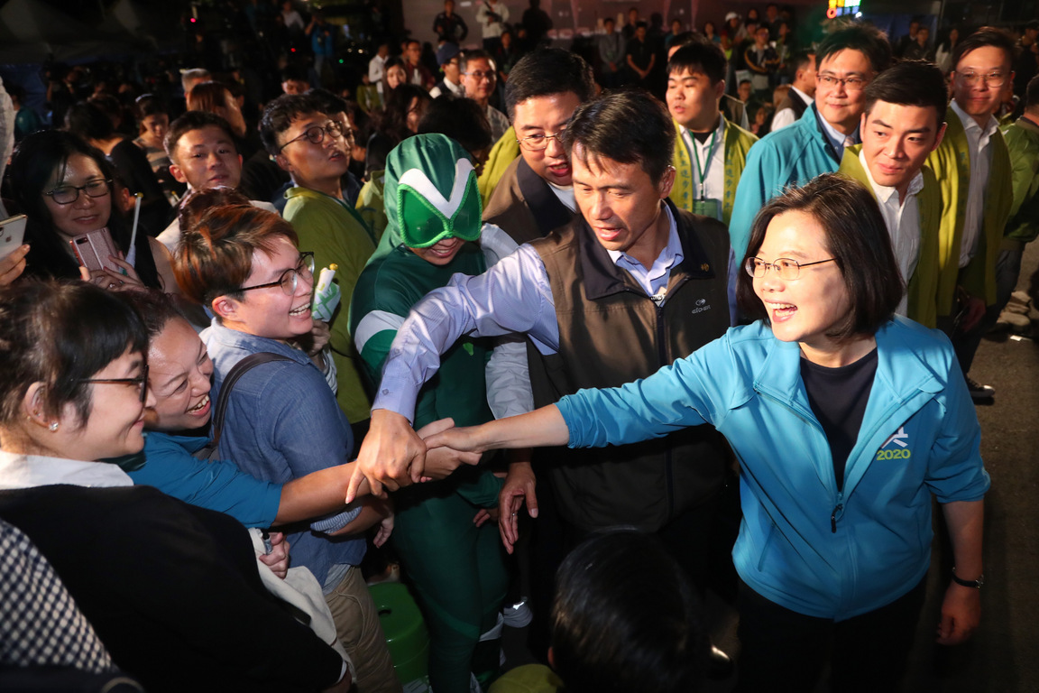 民進黨：蔡總統青年總部談話被扭曲 嚴厲譴責 | 芋傳媒 TaroNews