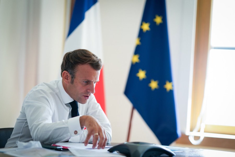 法國明年選總統  民調預測：馬克宏將對決澤穆爾