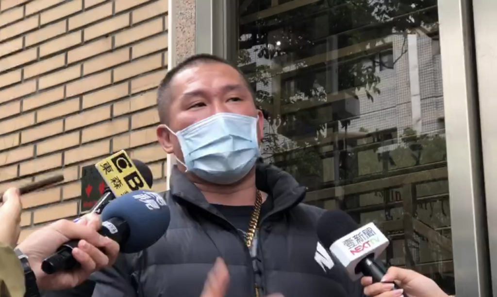 王炳忠稱李登輝「終於死了」 館長爆粗口判拘役