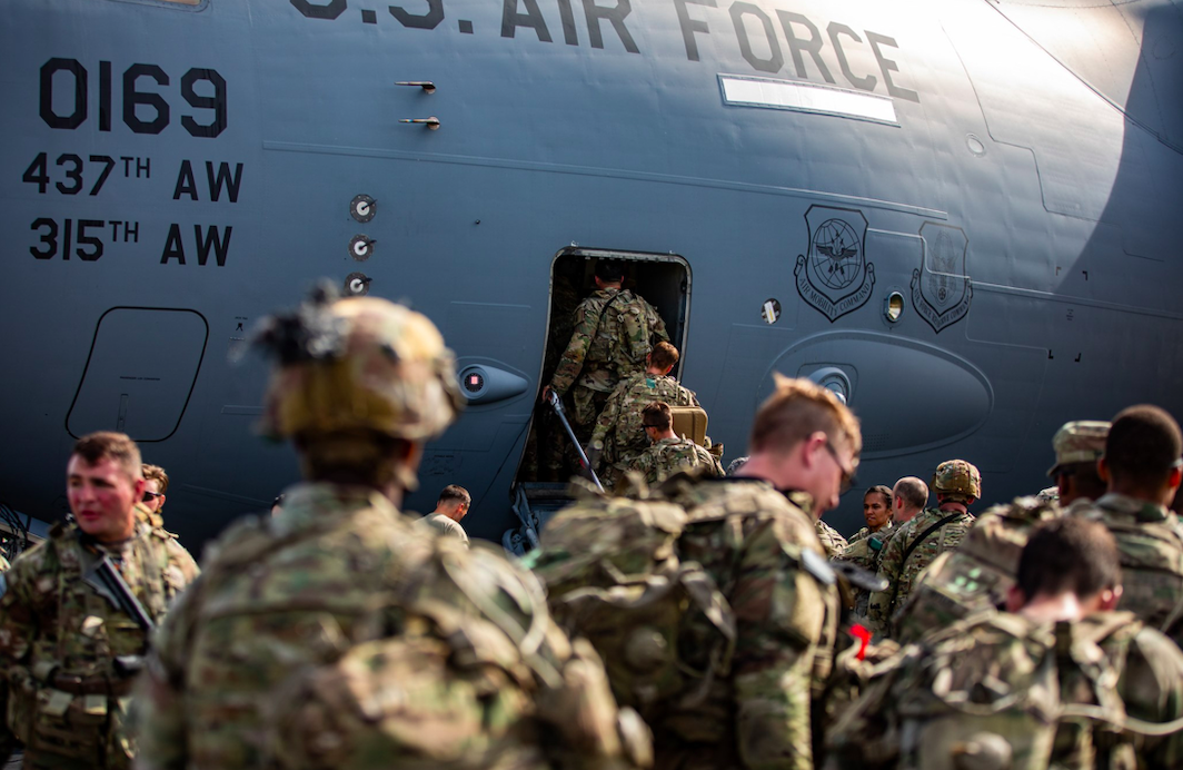 美軍撤離阿富汗從喀布爾（Kabul）機場離開