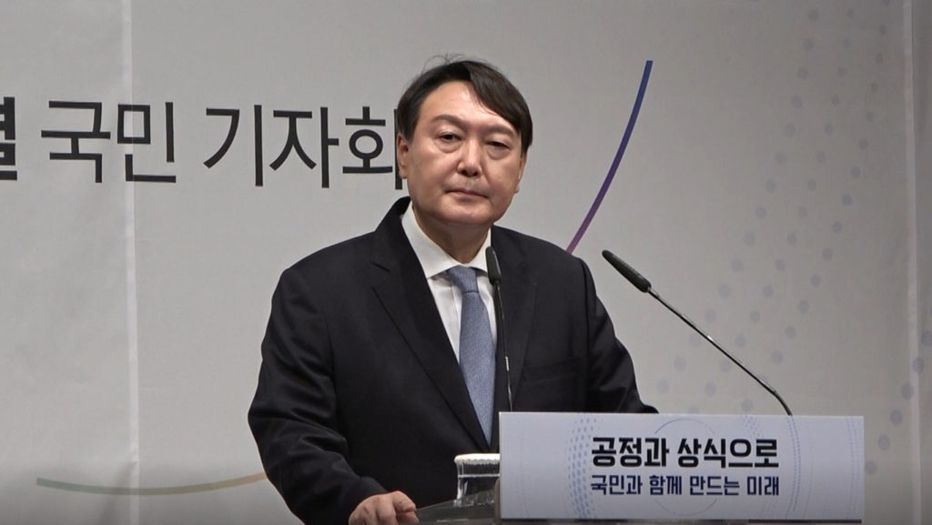 韓總統候選人支持度 尹錫悅民調微幅領先李在明