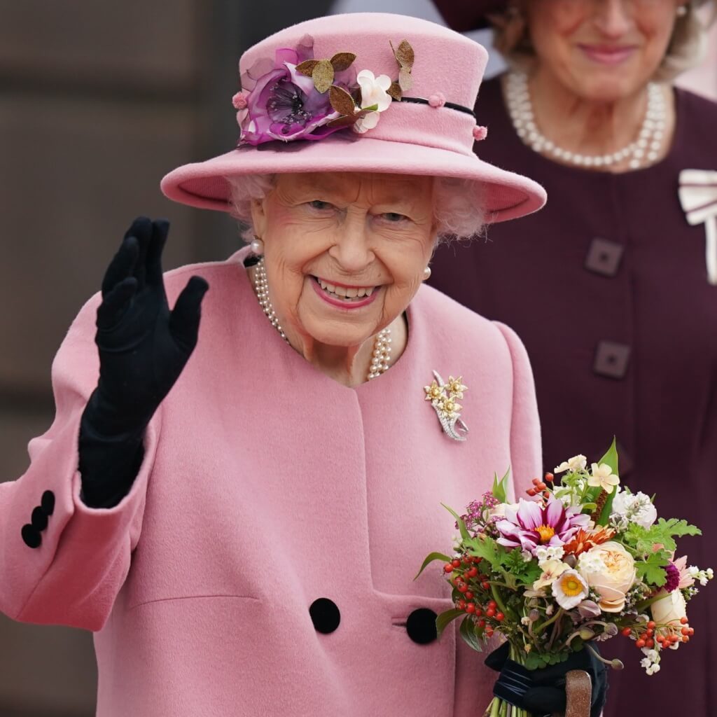 英女王健康受關切 哈利梅根改行程赴蘇格蘭探視