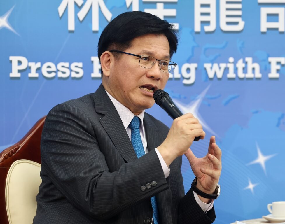 何仁傑涉共諜案 林佳龍:一等諮議應特殊安全查核 – 芋傳媒 TaroNews