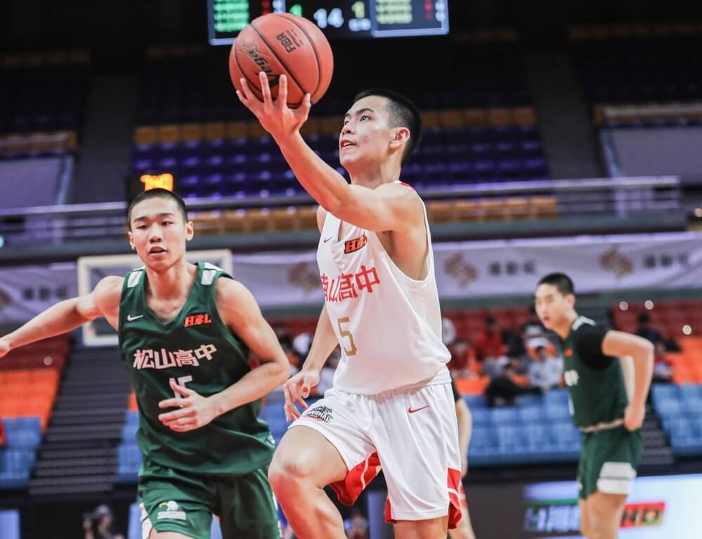 HBL》石靖瑜飆生涯新高31分 南山退松山分組第1晉級 – 芋傳媒 TaroNews